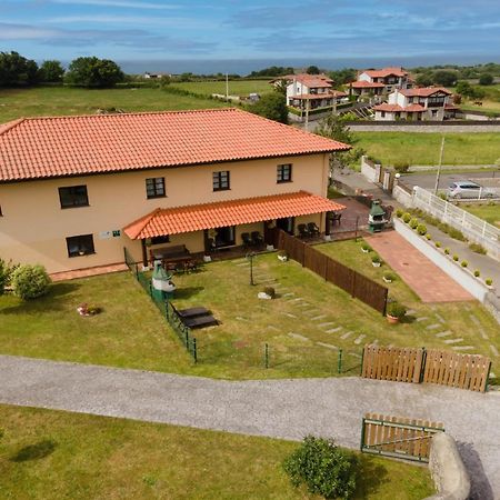 Apartamentos El Acebo Naves  Luaran gambar