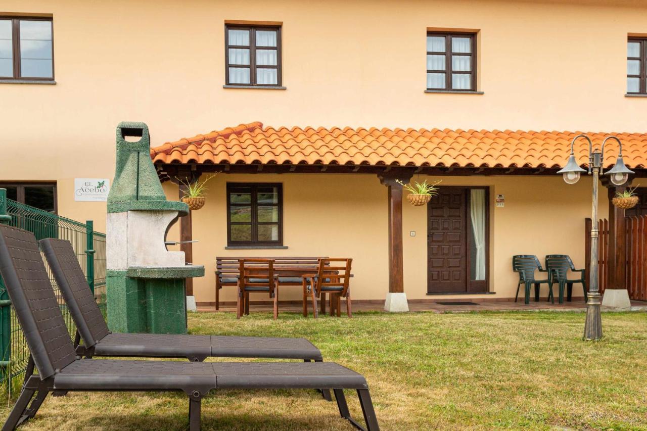 Apartamentos El Acebo Naves  Luaran gambar