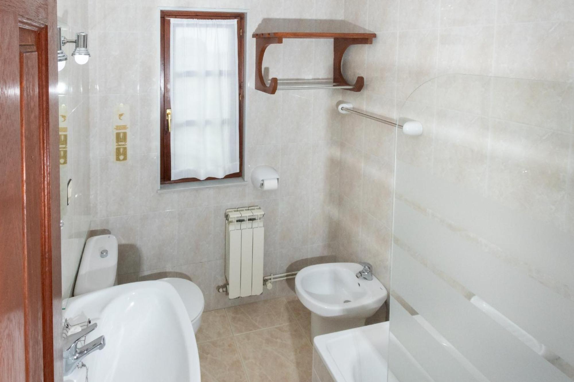 Apartamentos El Acebo Naves  Luaran gambar